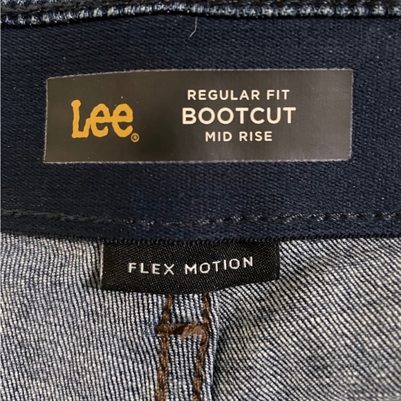 Women’s LEE Size 8 MEDIUM Bootcut Midrise Flex Motion Blue Jeans - Picture 6 of 8